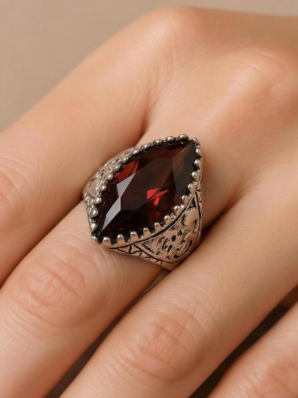 Women's Topaz Color Stone Ring in Silver Setting Costume Jewelry New Size 8